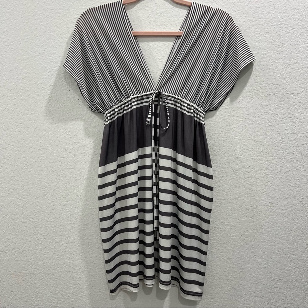 Cristinalove Black and White Striped V‑Neck Swim Coverup with Tie